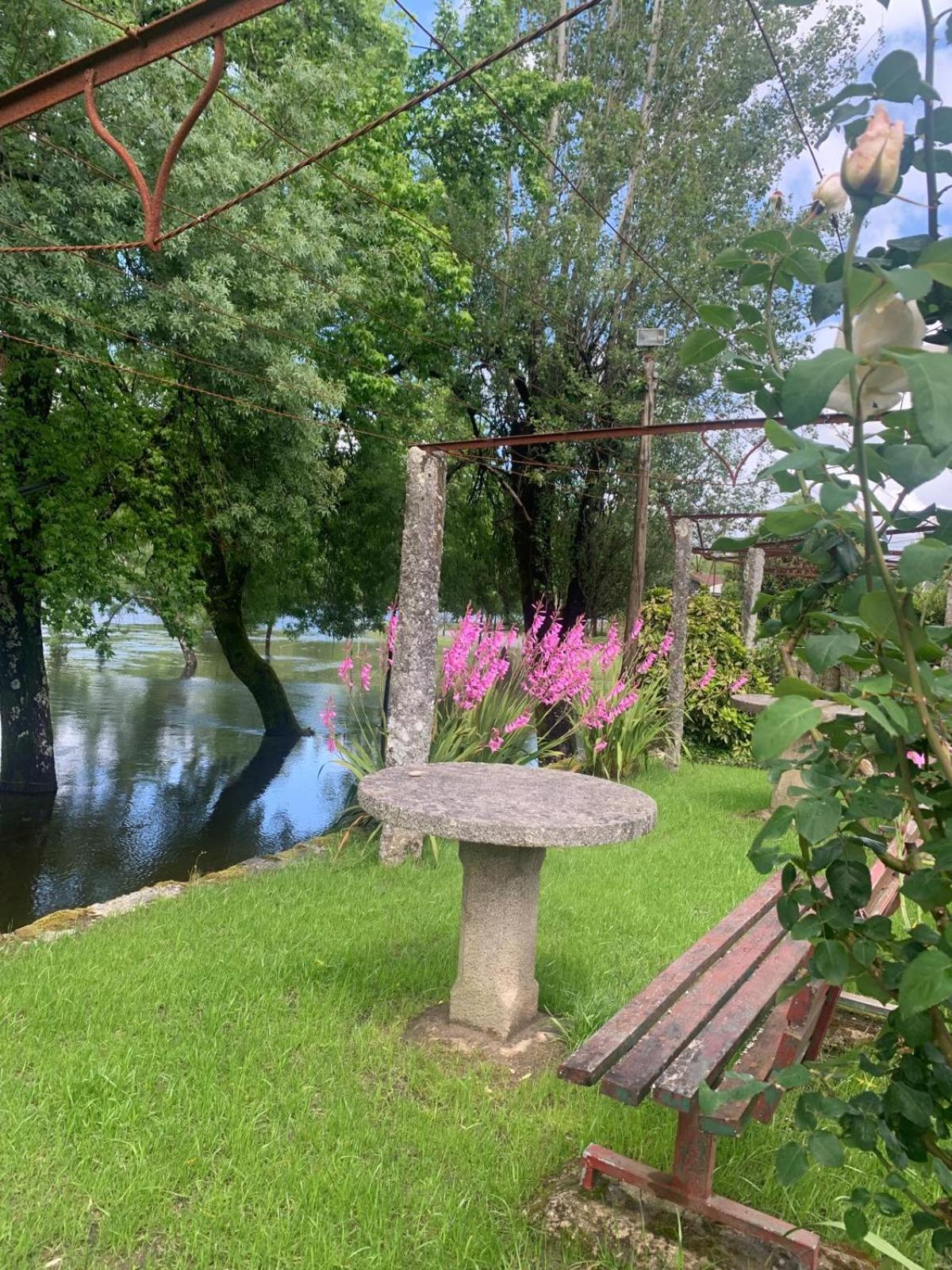 Casa Das Fontes Ponte da Barca Luaran gambar